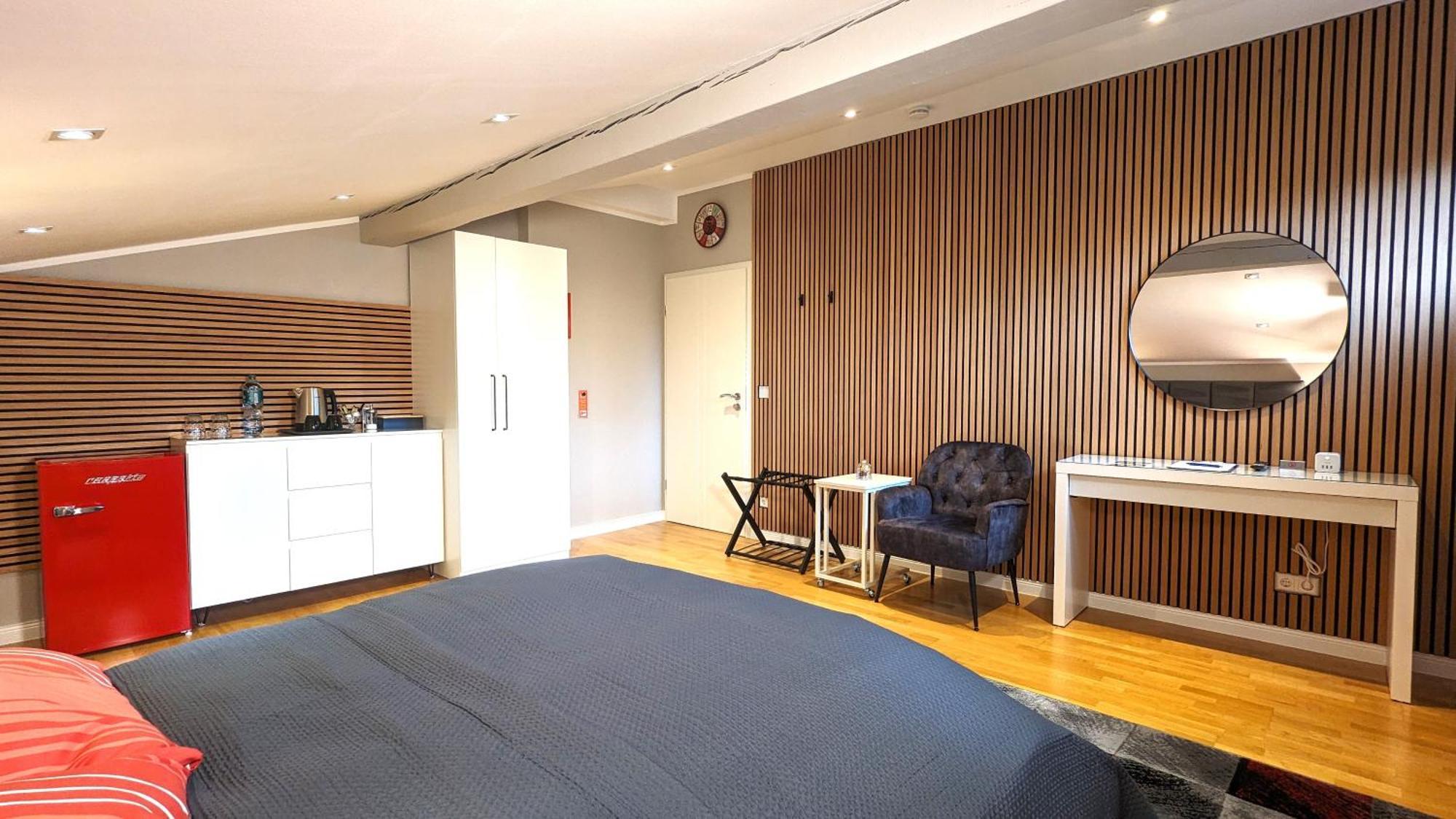 3 Rooms - Zimmervermietung Naehe Flughafen Ber - Gratis Wlan, Parken & Netflix Berlin Room photo